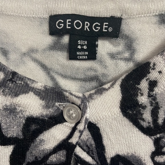 Cardigan - Picture 2 of 2